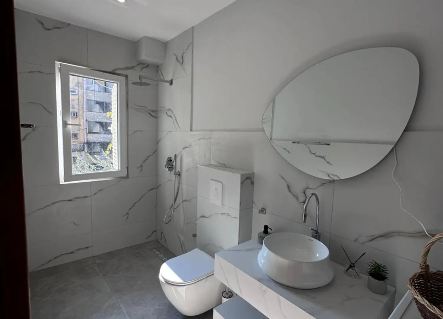 Zaira City Retreat - Tirana Apartmán